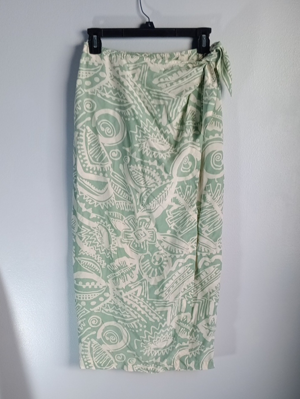 Adrienne Vittadini Mint Green & Cream Maxi Sarong Skirt